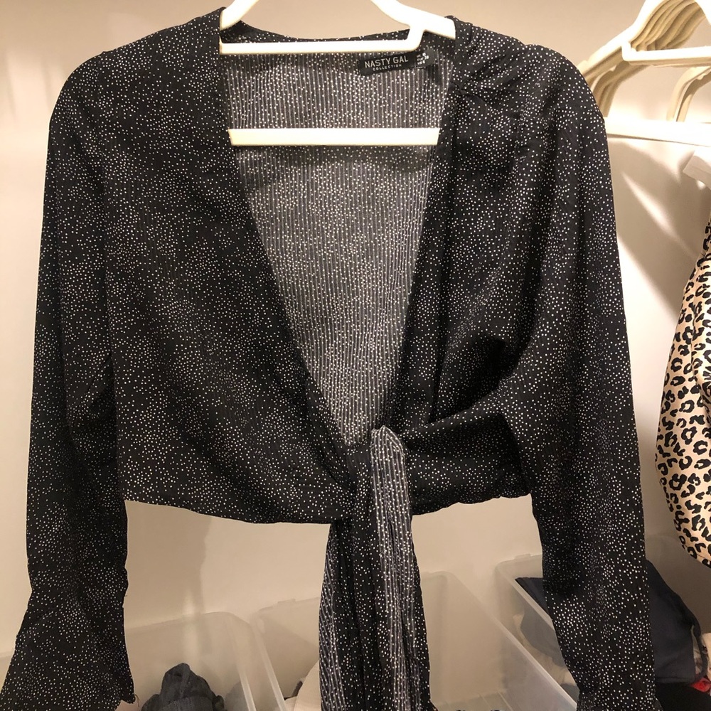 Black wrap top